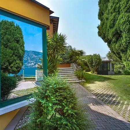 Parco Di Garda Aparthotel Malcesine